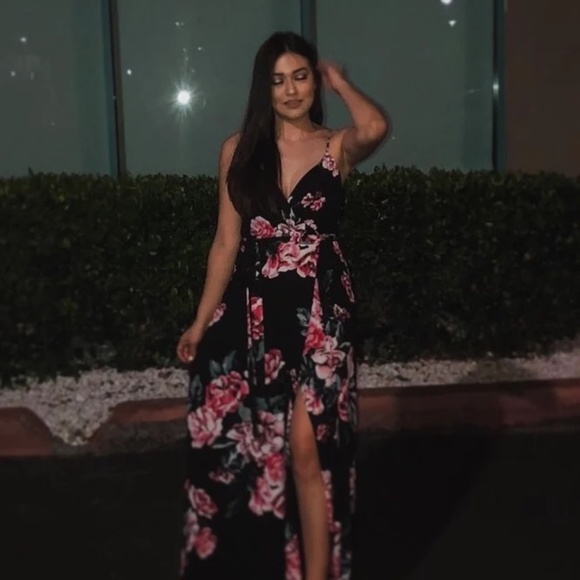 Lulus Floral Flirtation Maxi Dress - Picture 4 of 6